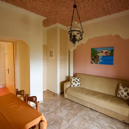Lägenhetshotell Lorenzo House Lassi (Kefalonia)