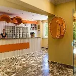 Lorenzo House 3* لاسي