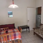 Lorenzo House شقة فندقية