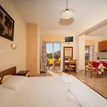 شقة فندقية Lorenzo House 3*