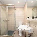 Lorenzo House شقة فندقية لاسي