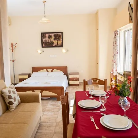 Lorenzo House Aparthotel Lassi (Kefalonia)