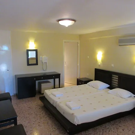 Lorenzo House Aparthotel 3*