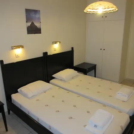 Lorenzo House Apartmanhotel Lászi