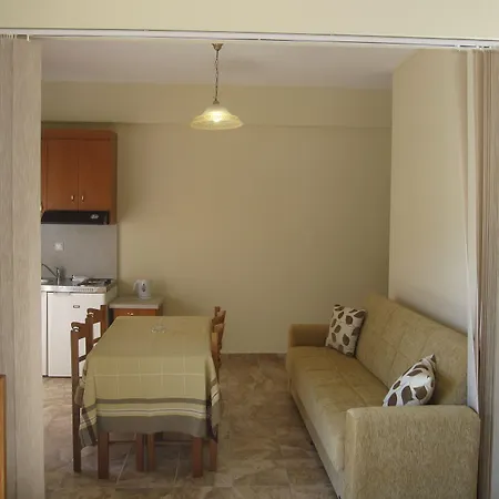 Lorenzo House