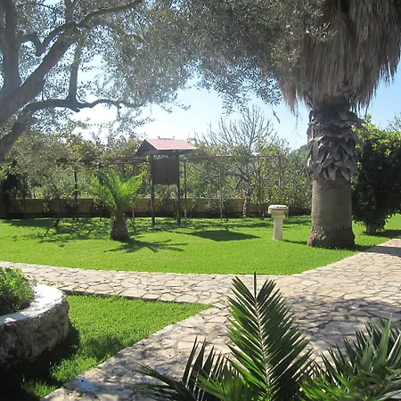 Aparthotel Lorenzo House 3*