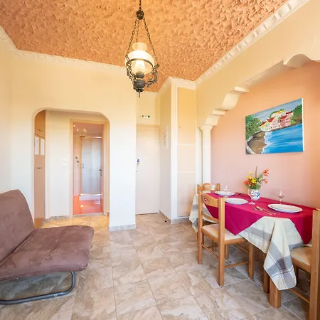 Aparthotel Lorenzo House Lassi (Kefalonia)