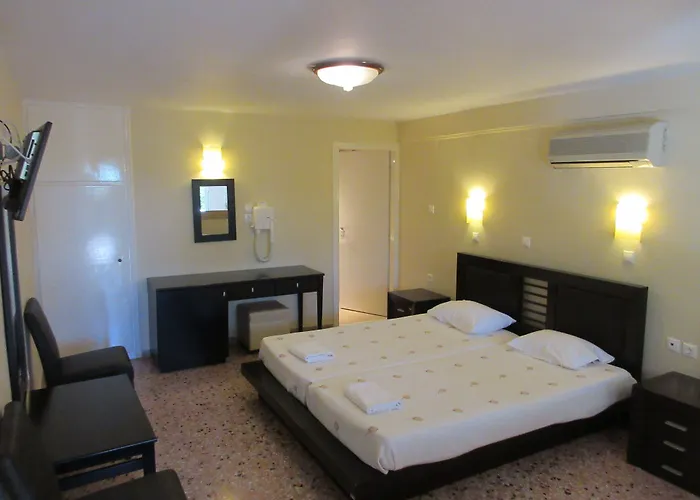 Lorenzo House Апарт-отель 3*