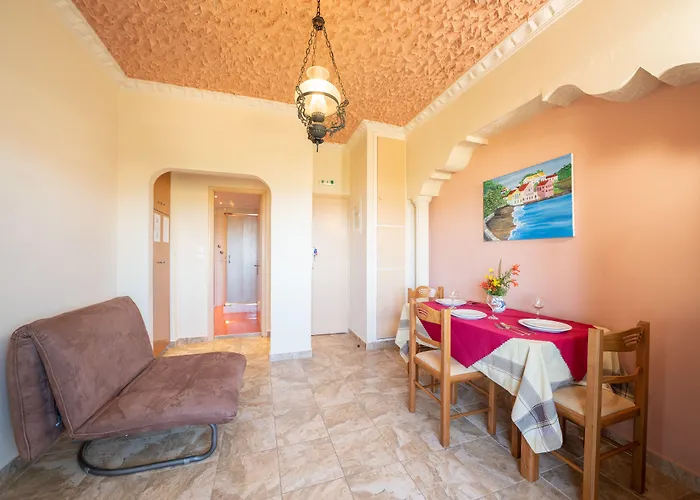 Апарт-отель Lorenzo House Ласси