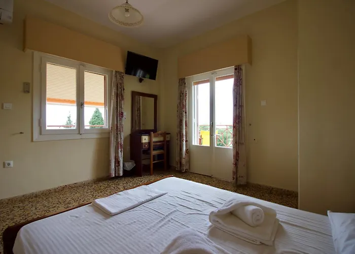 Lorenzo House Ласси