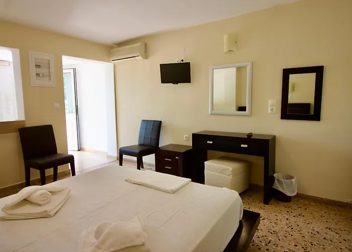 Lorenzo House Апарт-отель